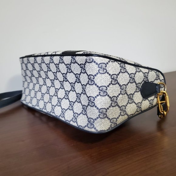 Gucci Crossbody Bag in Black and Cream - Picture 7 of 14